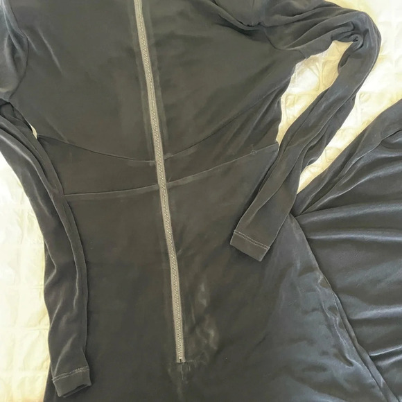 Bardot Reno slinky in black open front maxi dress - Picture 10 of 15